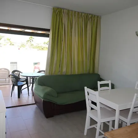 Kompleks wypoczynkowy Maspalomas Lago Deluxe *